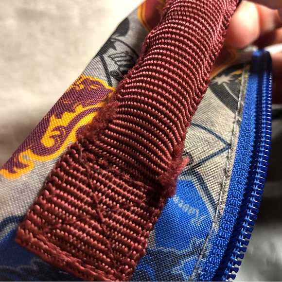 FINAL SALE- LEAVING CLOSET-NO FURTHER DISCOUNTS - Picture 9 of 10